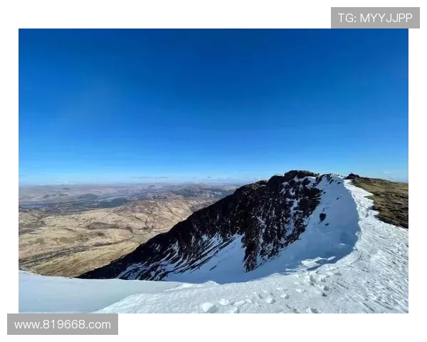 对话攀岩女神黄秀英探索她的攀岩生涯与心路历程
