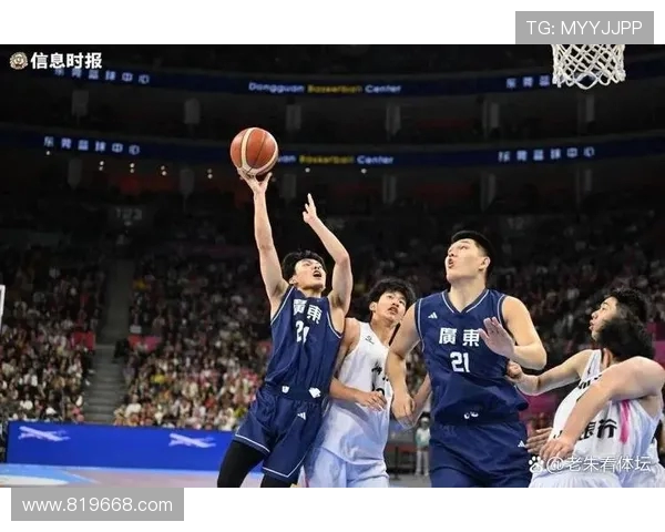 广州篮球队控制体系下的战术分析与实践探索