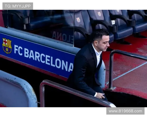 哈维:从巴萨传奇到足球战术革新者的成长与影响分析 哈维:从巴萨传奇到足球战术革新者的成长与影响分析