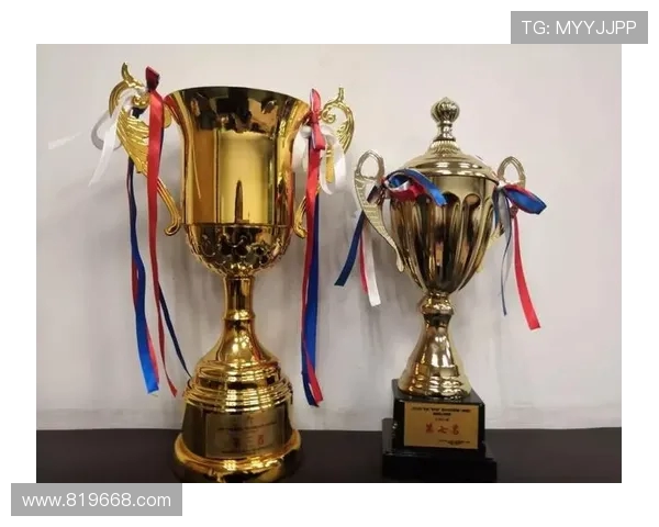 中国香港足球队迎战阿富汗队力争在国际赛场上取得佳绩